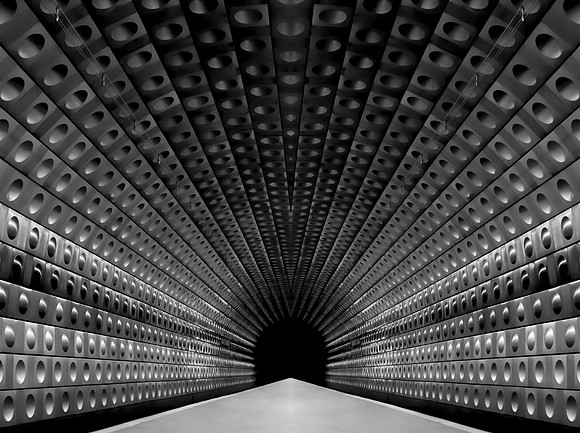 Waiting for the Metro