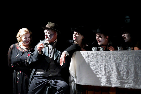 Beggar's  Opera