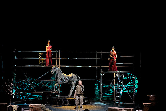 Iliad- Estates Theater
