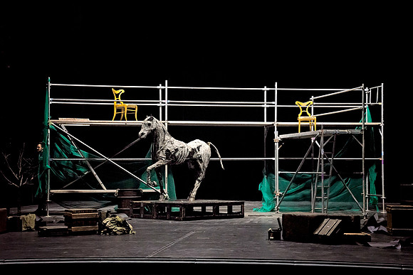 Iliad- Estates Theater
