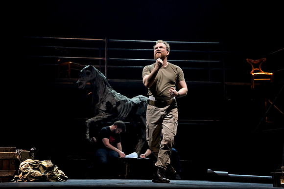 Iliad- Estates Theater