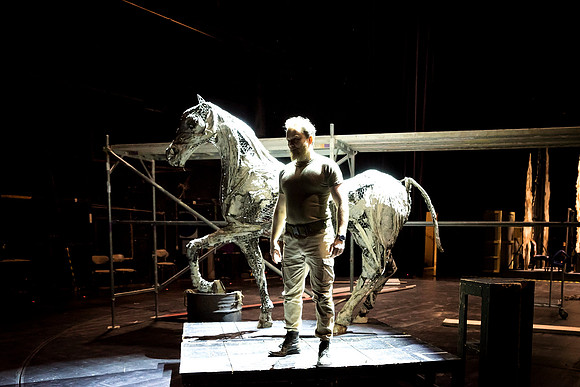 Iliad- Estates Theater